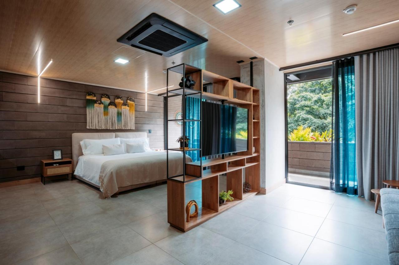 מדיין Hotel Living By Armoniko מראה חיצוני תמונה