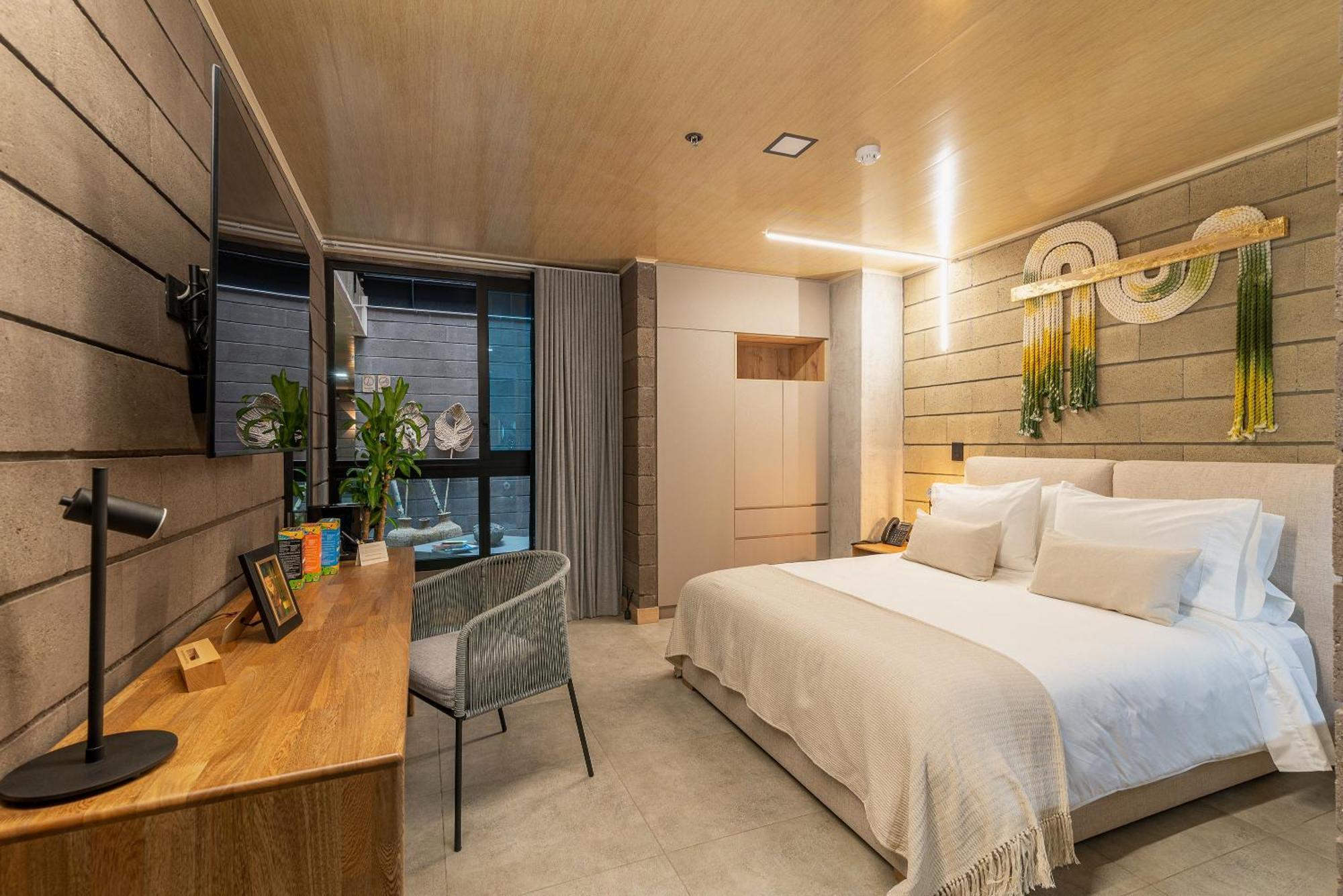 מדיין Hotel Living By Armoniko מראה חיצוני תמונה