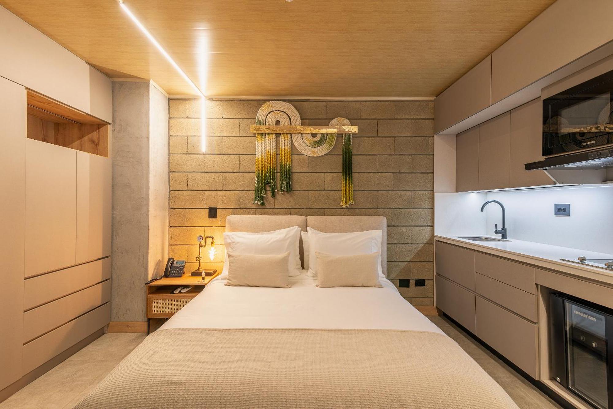 מדיין Hotel Living By Armoniko מראה חיצוני תמונה